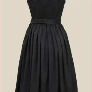 Timeless Delight Black Dirndl